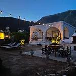 Evdokia Hébergement de vacances Emborios