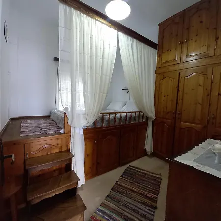Tatil Evi Evdokia Emborios